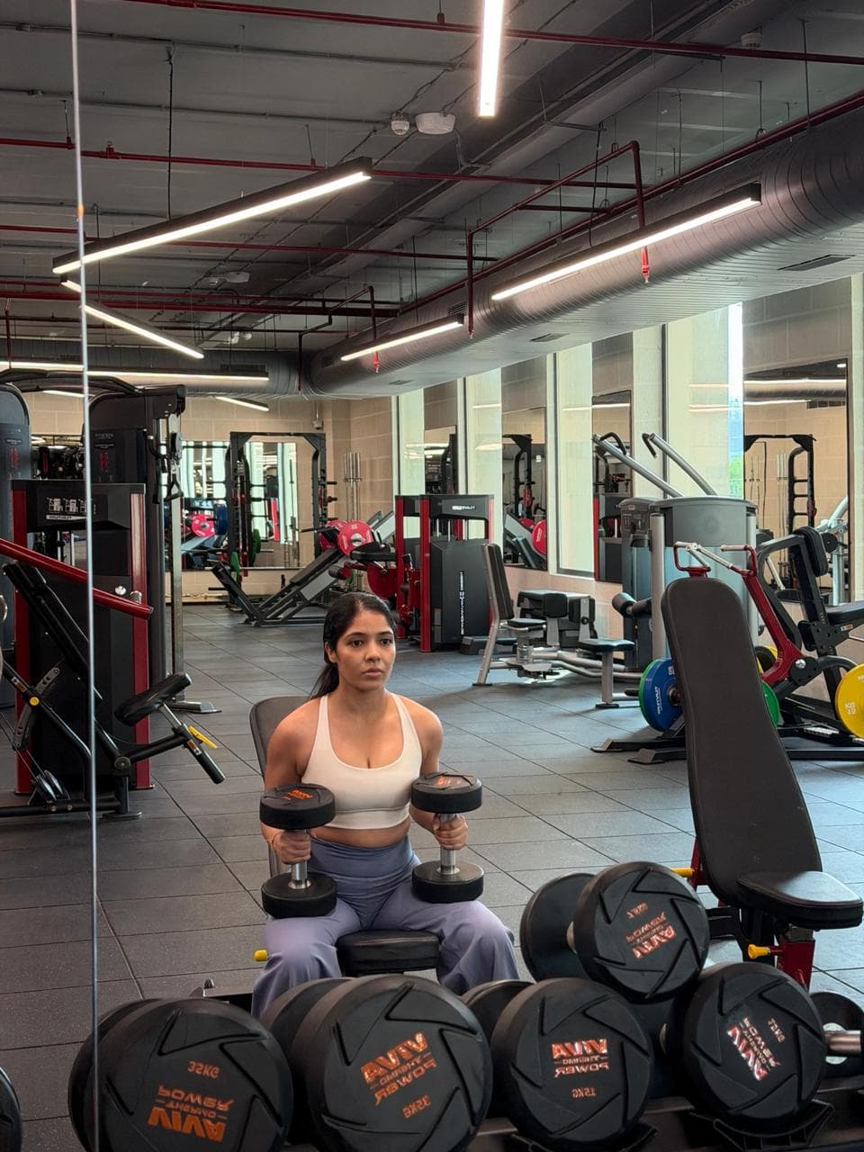 Vaishali training with dumbbells